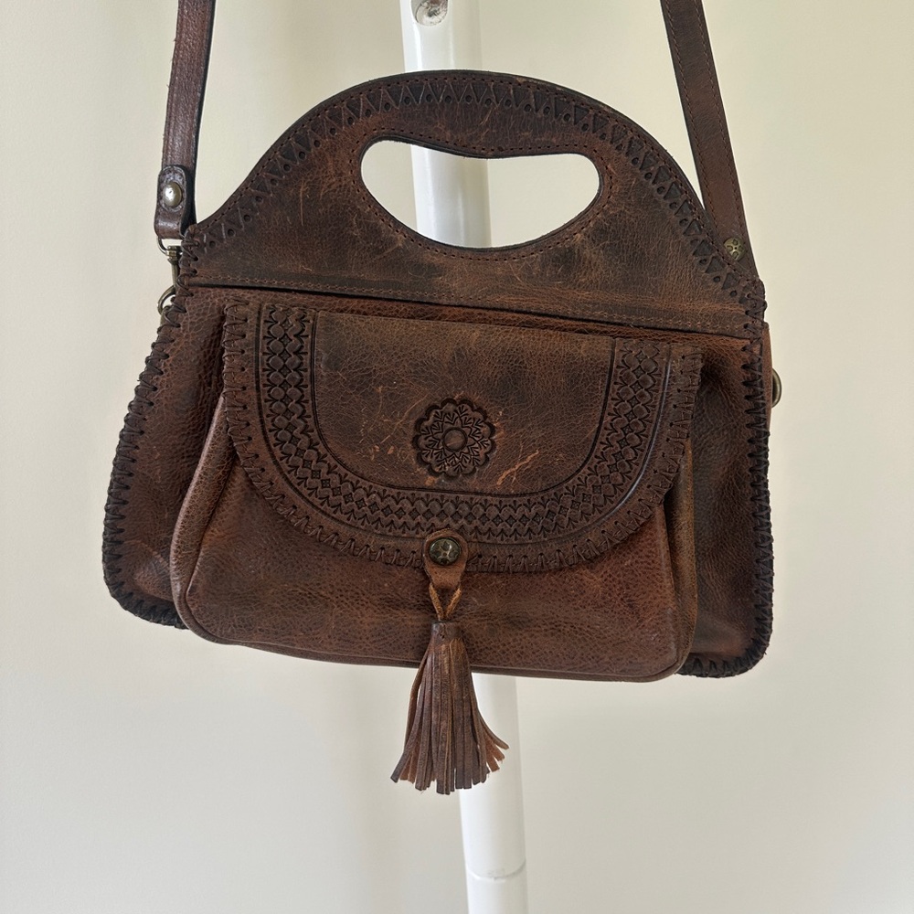 Patricia Nash Brown Leather Shoulder Bag with Vintage Charm